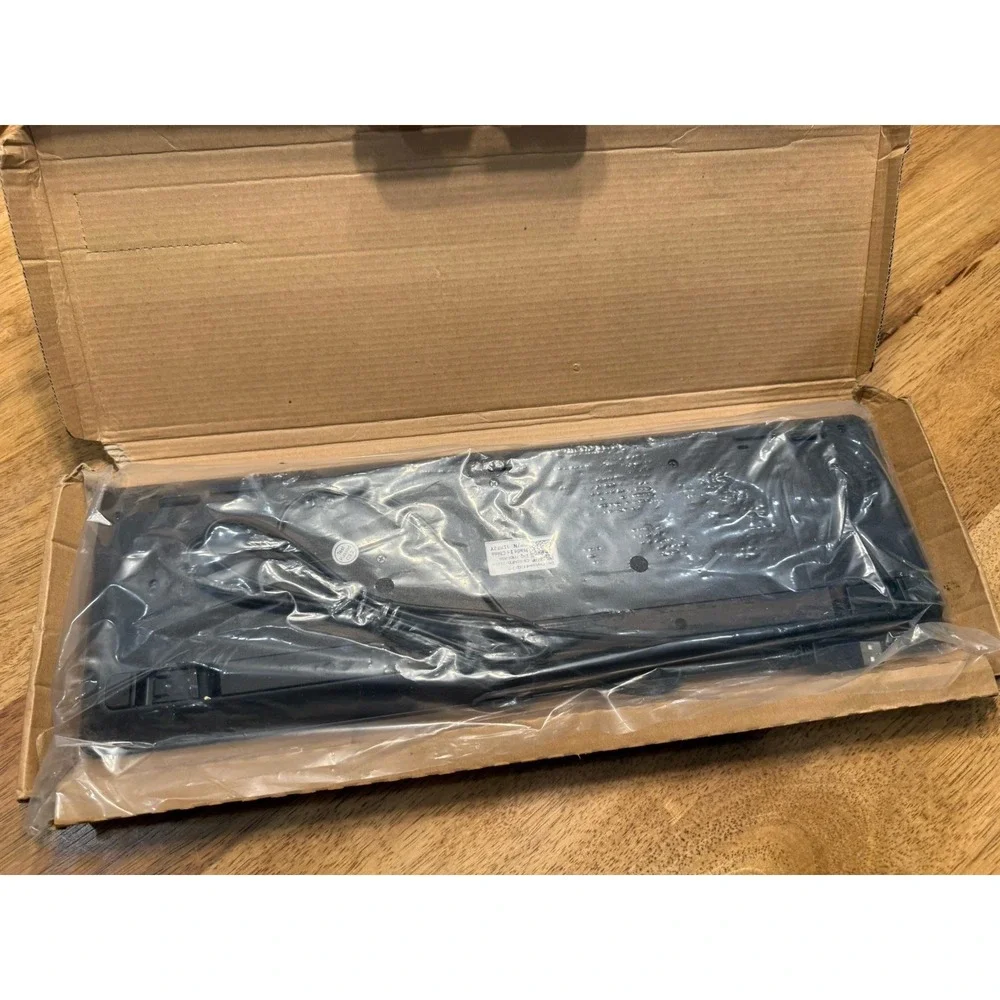 Dell KB212-B Wired Quiet-Key Low-Profile Keyboard with USB Cable